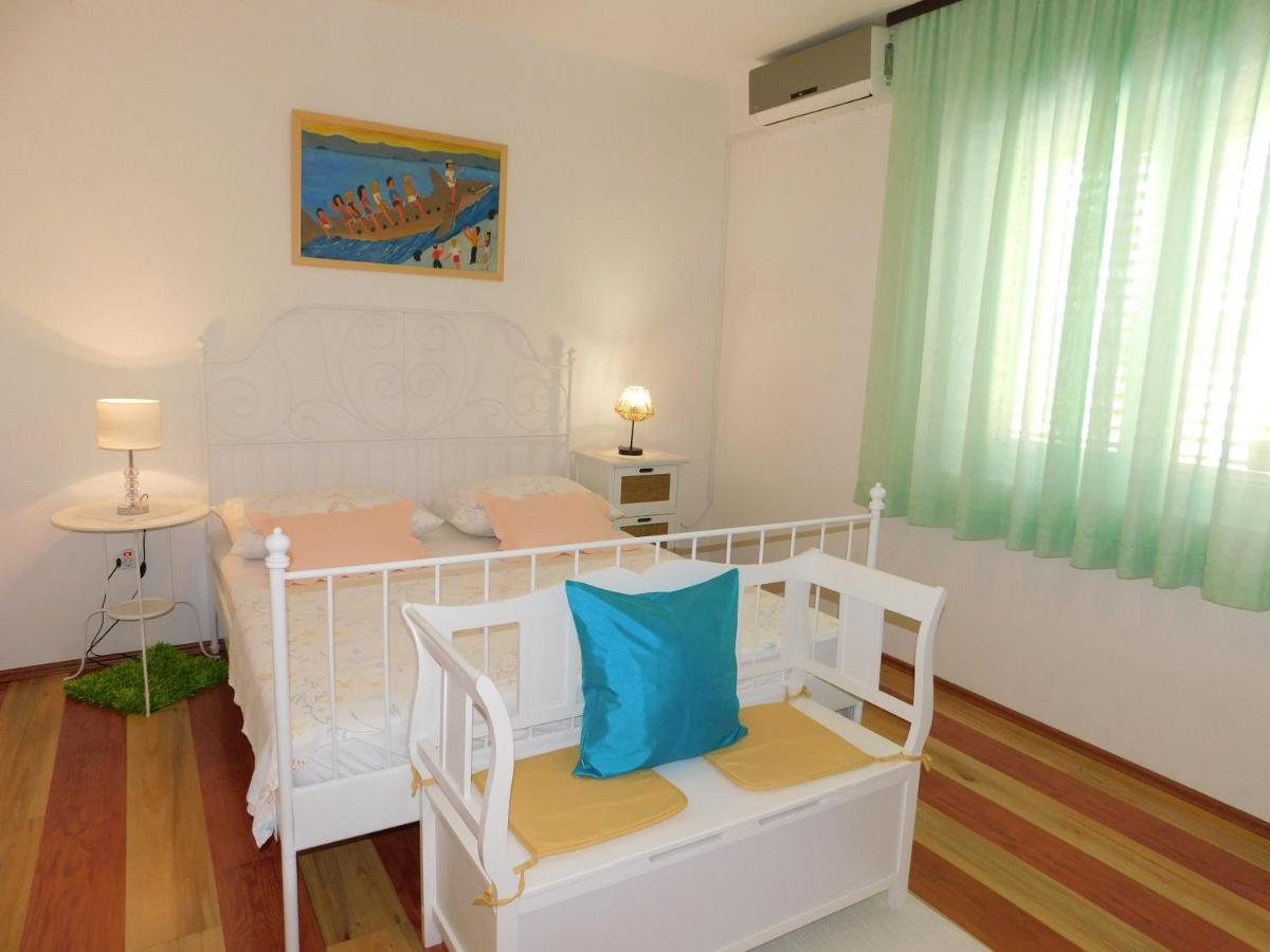 Apartment Dalmatia Ketty Макарська Екстер'єр фото